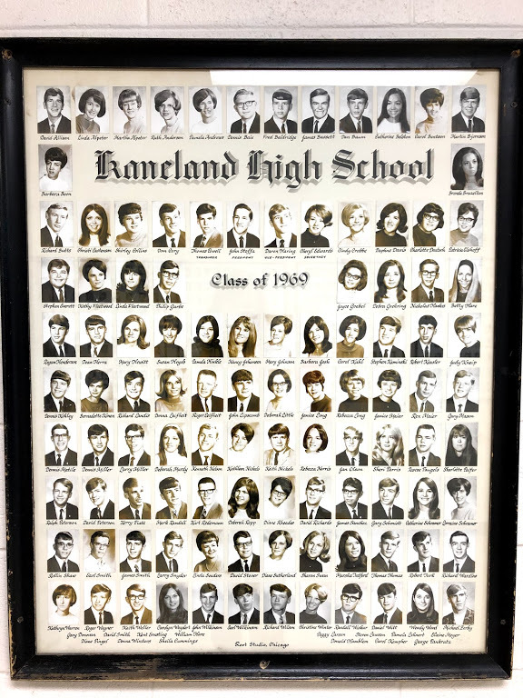 1969 Kaneland High School.jpg