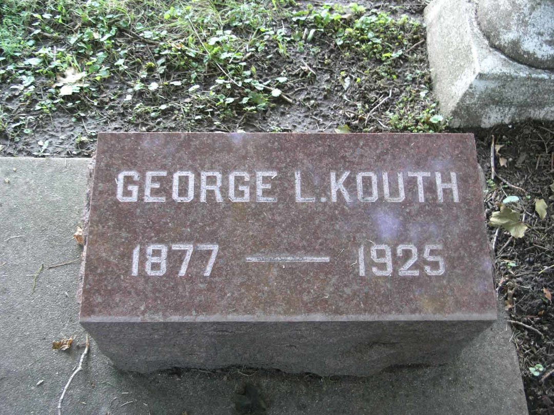 George L Kouth 1877 - 1925 Headstone -  Reduced.jpg