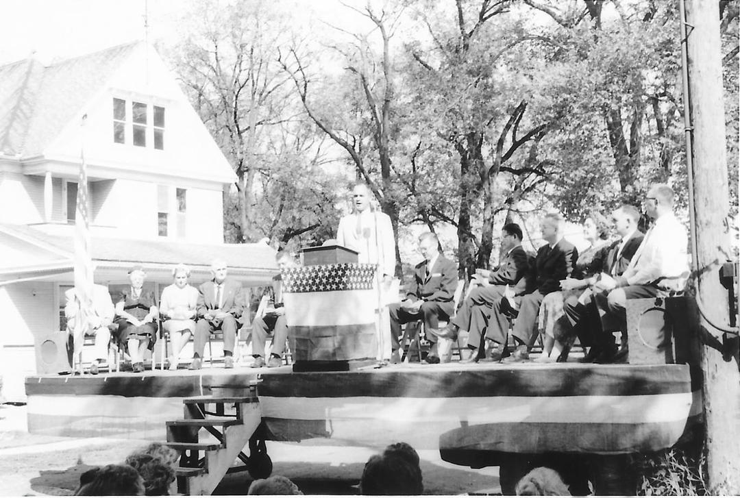 SG Post Office Maple St 1960 Dedication - 5.jpg