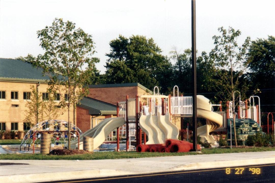 John Shields School 1998_002.jpg