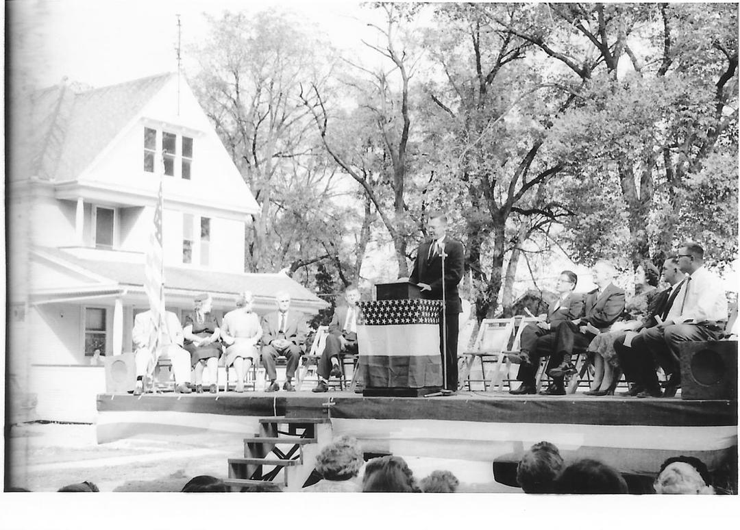 SG Post Office Maple St 1960 Dedication - 8.jpg