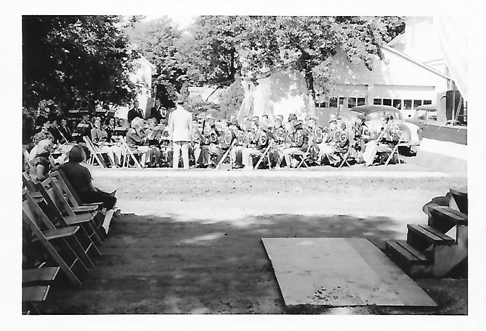 SG Post Office Maple St 1960 Dedication - 15.jpg