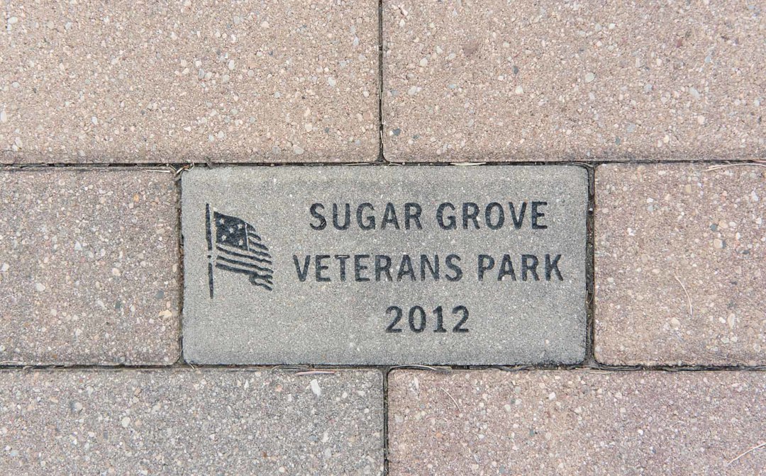 SugarGroveVeteransPark-3115.jpg