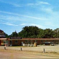 Starlight Motel in 1950s and as apartments in 2005